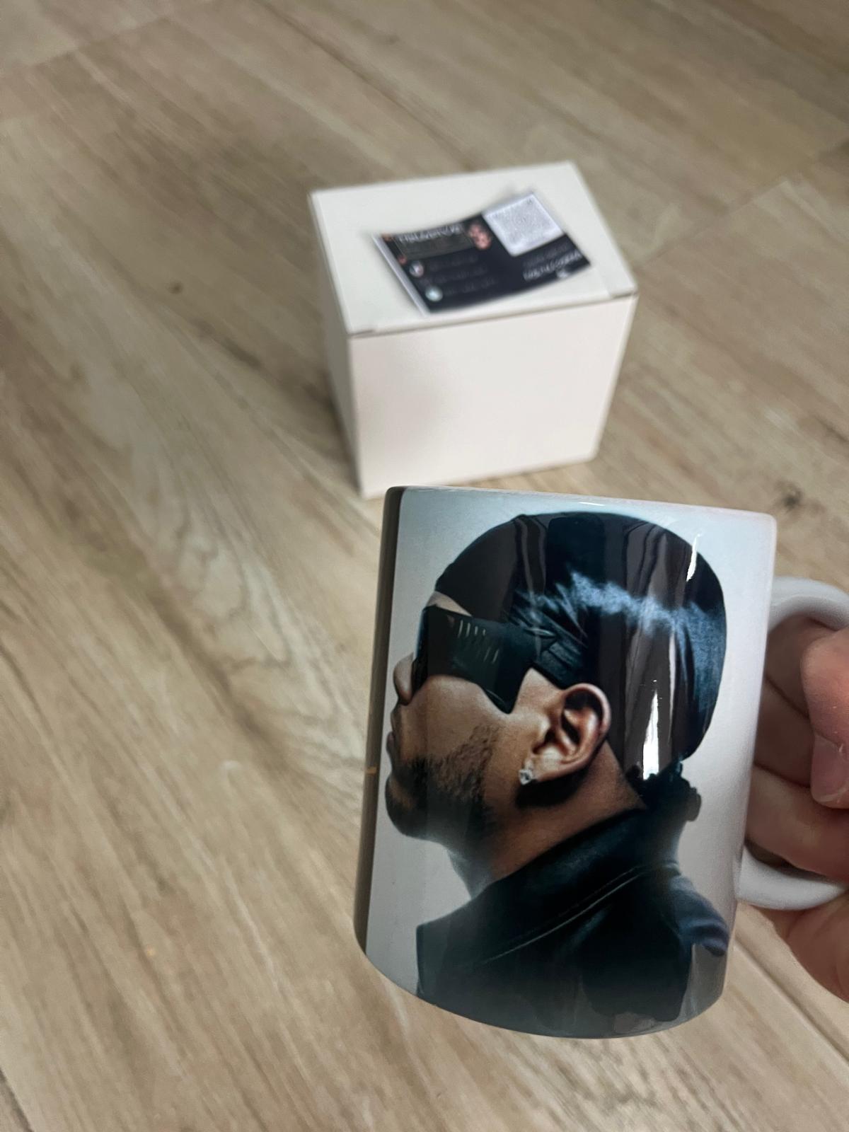 TAZA MIKE TOWERS