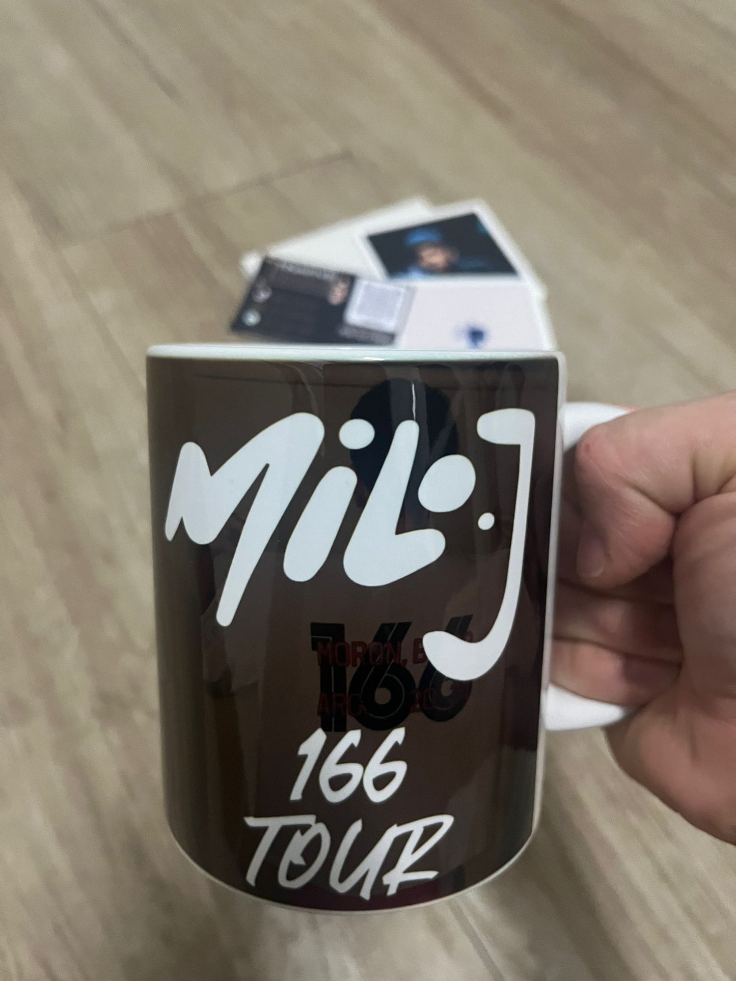 TAZA MILO J 166 TOUR