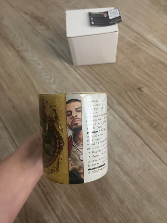 Taza Rauw Alejandro