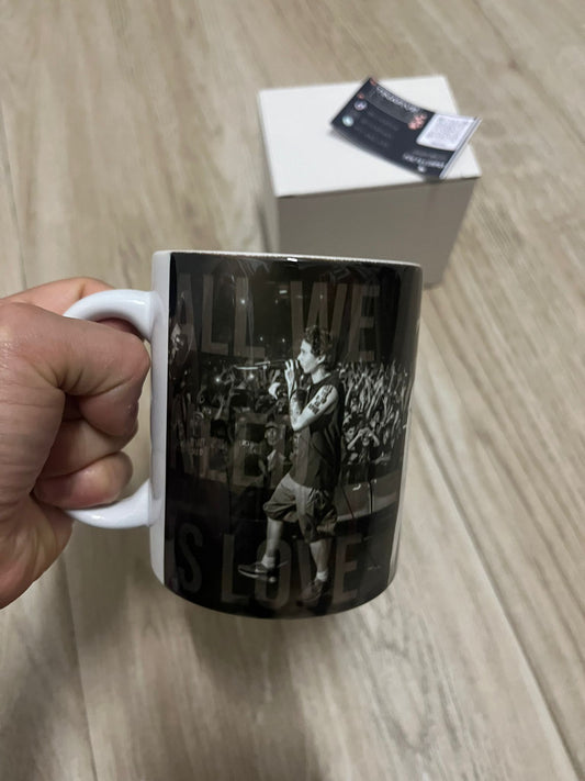 TAZA CANSERBERO