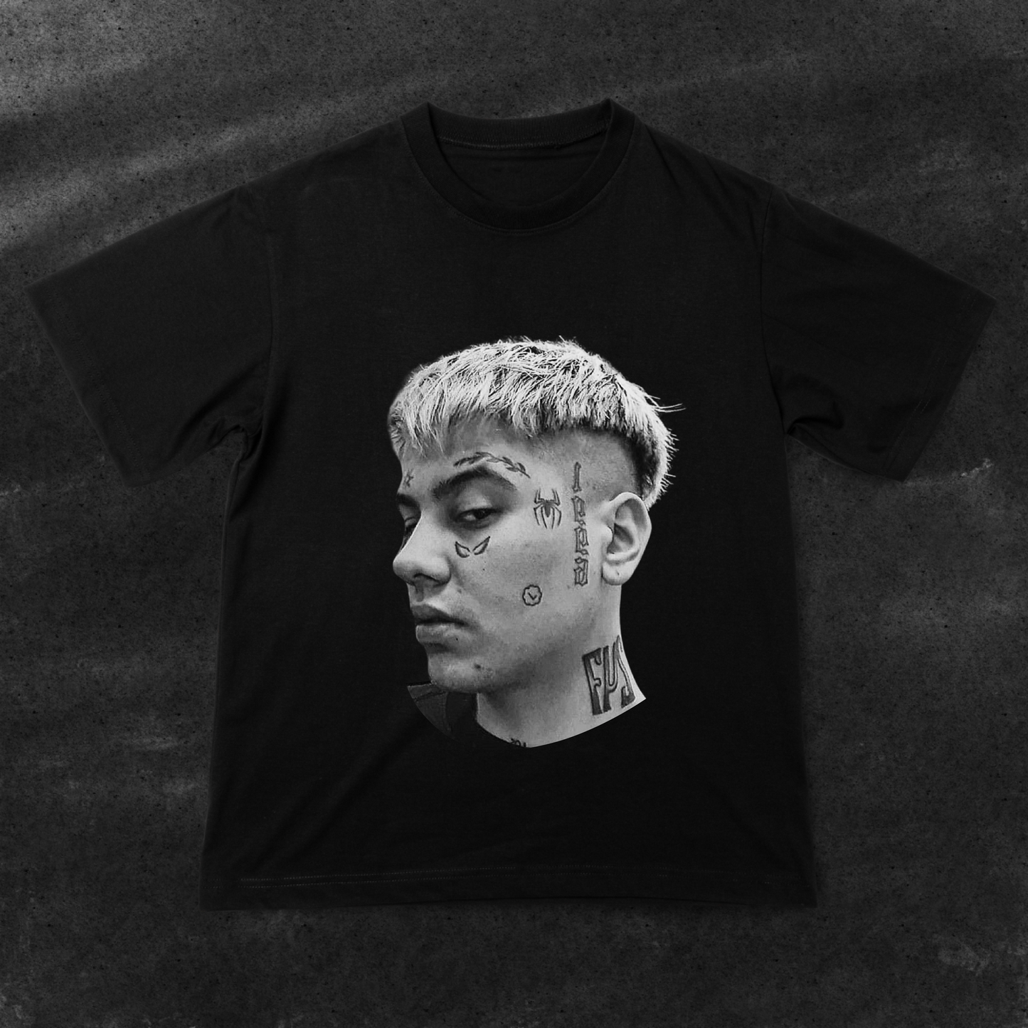Camiseta Duki rubio