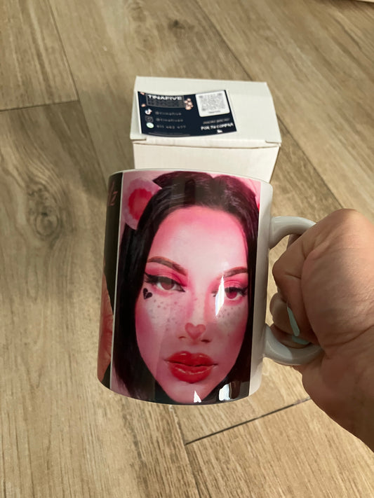 Taza Omar Courtz