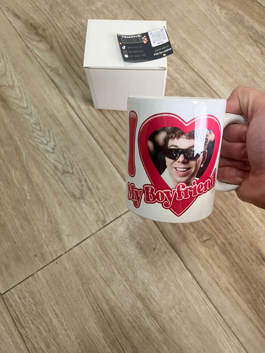 TAZA QUEVEDO BOYFRIEND