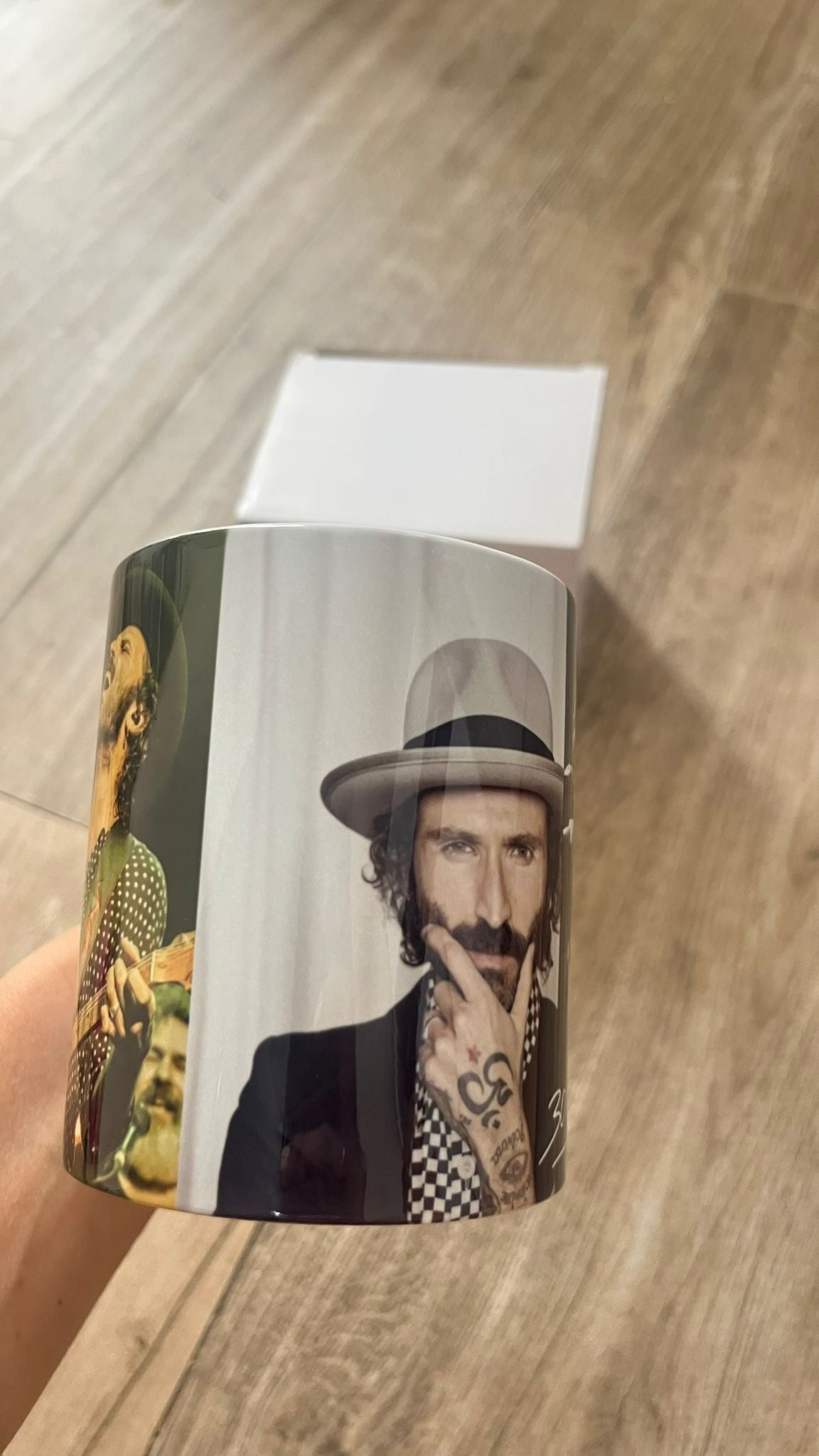 TAZA LEIVA